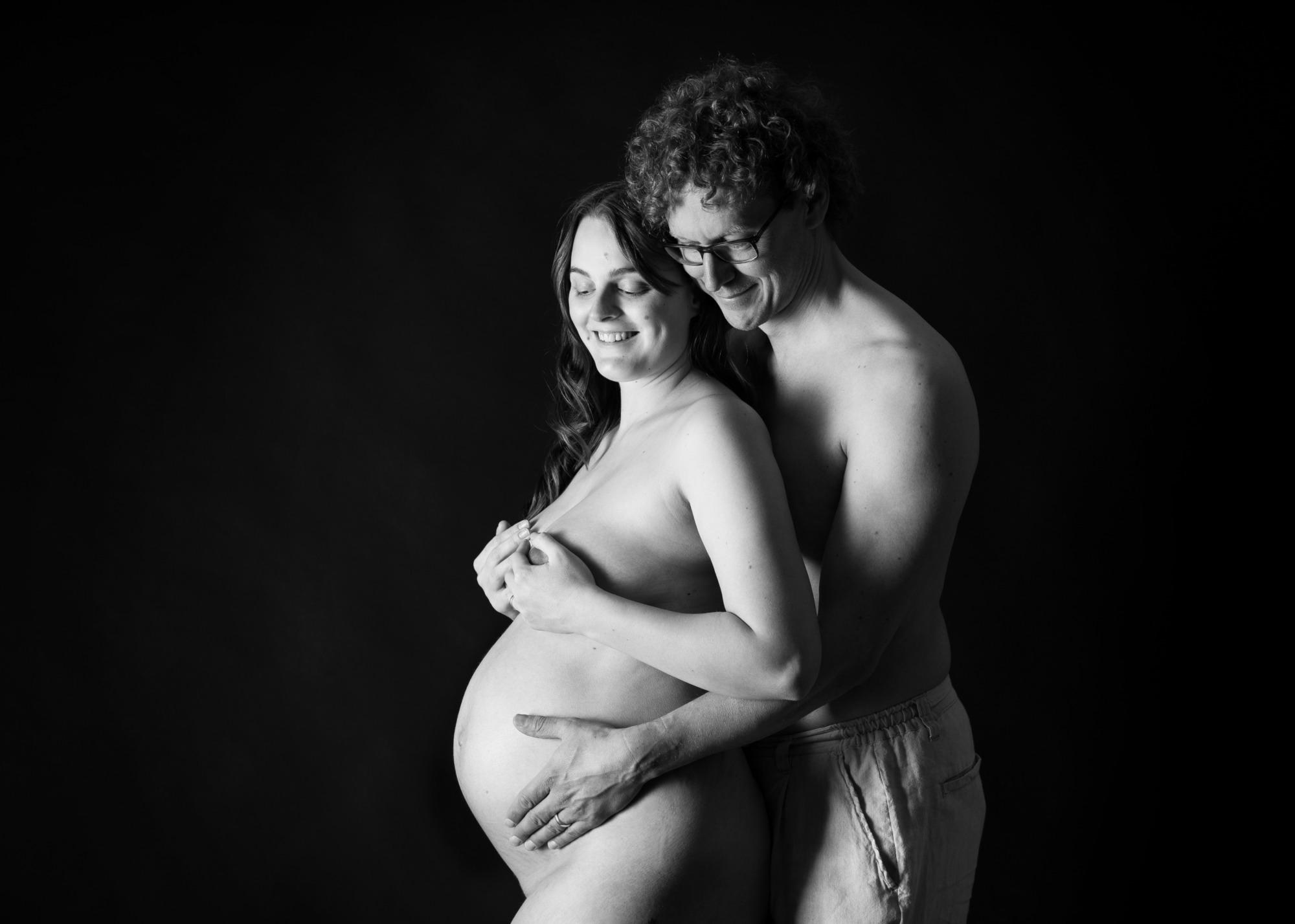 Schwangerschaftsshooting mit Partner
